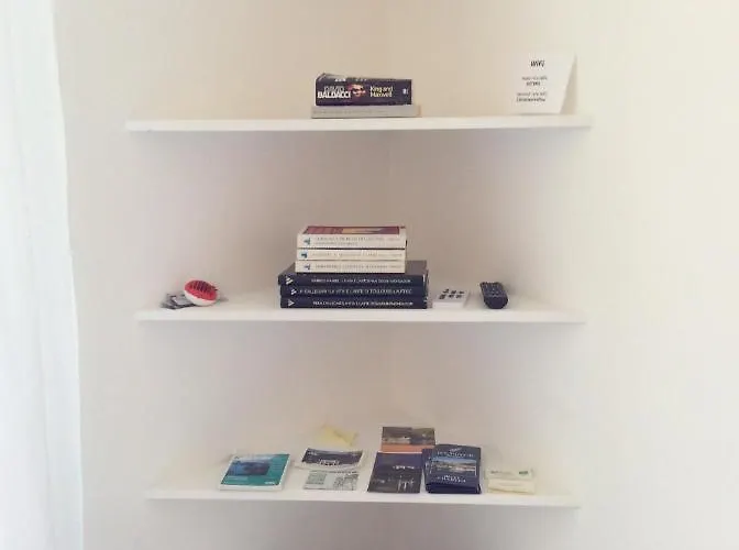 Pieds Dans L'eau A By Portofinovacanze